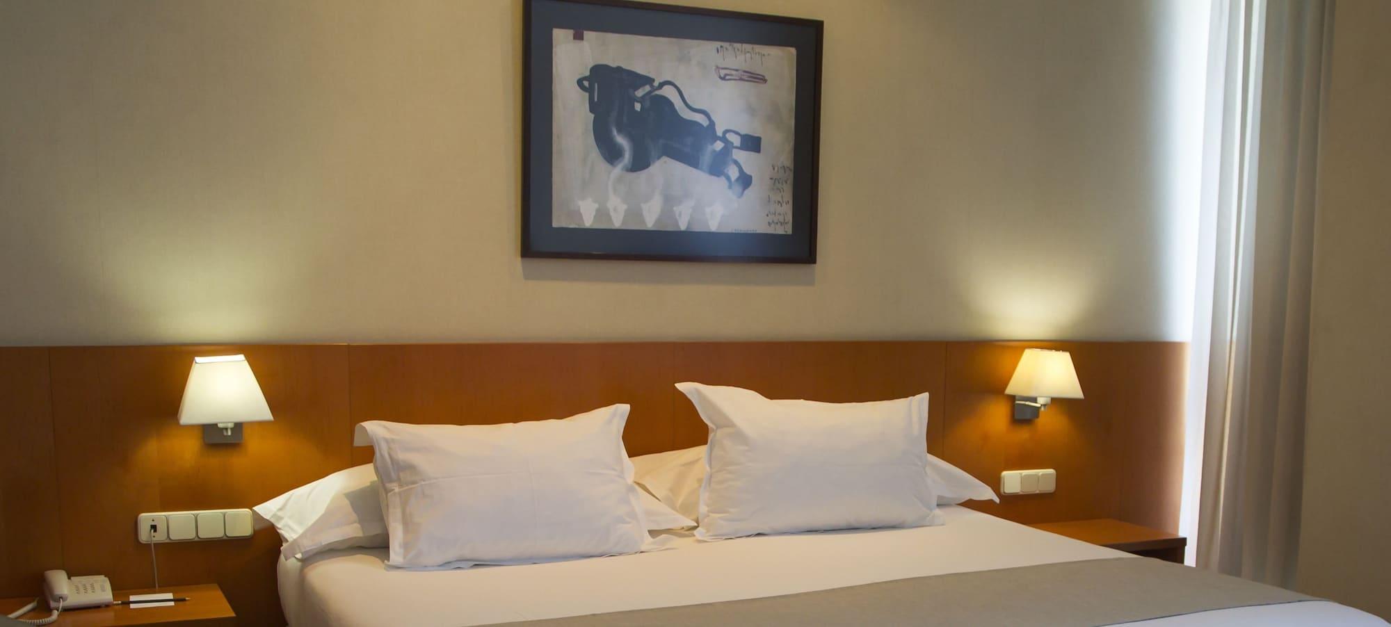 Silken Sant Gervasi Hotel Barcelona Bagian luar foto