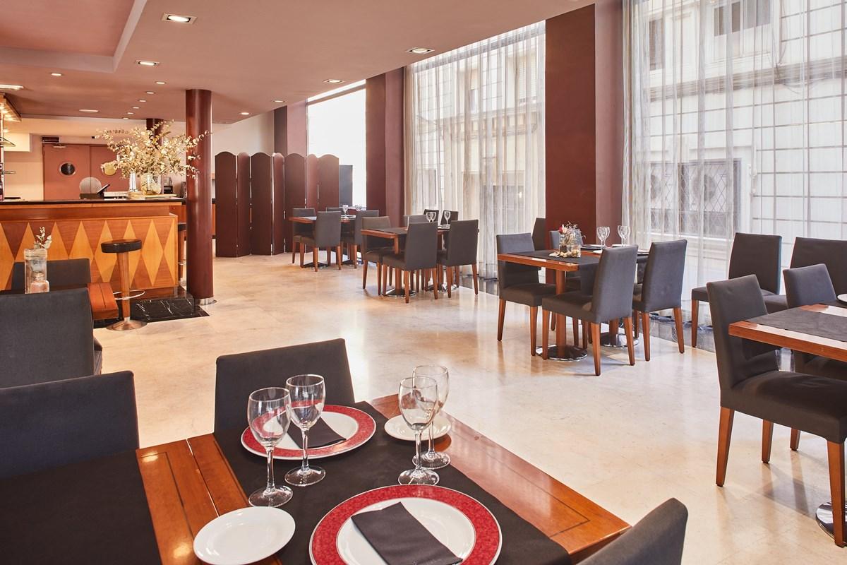 Silken Sant Gervasi Hotel Barcelona Bagian luar foto