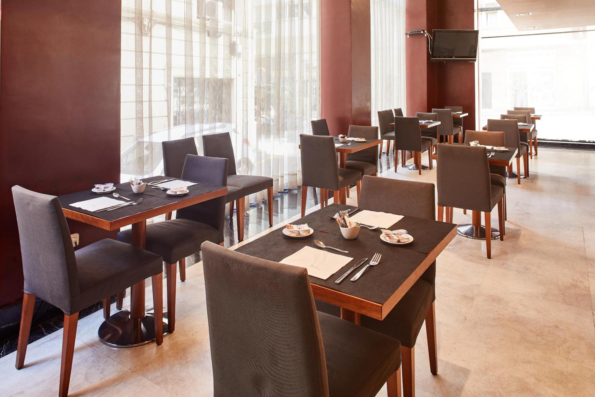 Silken Sant Gervasi Hotel Barcelona Bagian luar foto
